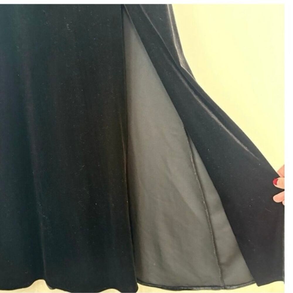 Nightway Black Velvet Illusion Plunge V Neck High Slit Maxi Gown Dress Sz 8 - Picture 6 of 9